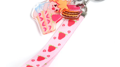 Straps That Carry History: The Enduring Appeal of the Lanyard Keychain